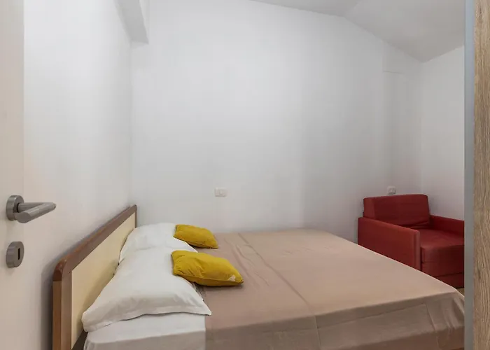 アパート 3 Bedroom Stunning In *