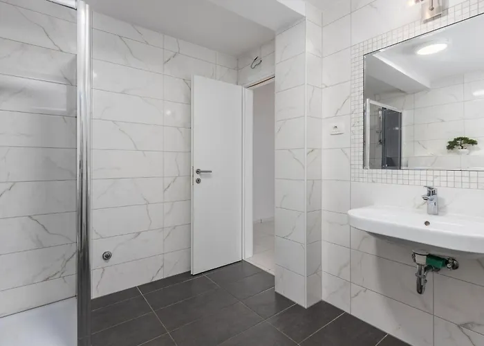 3 Bedroom Stunning In